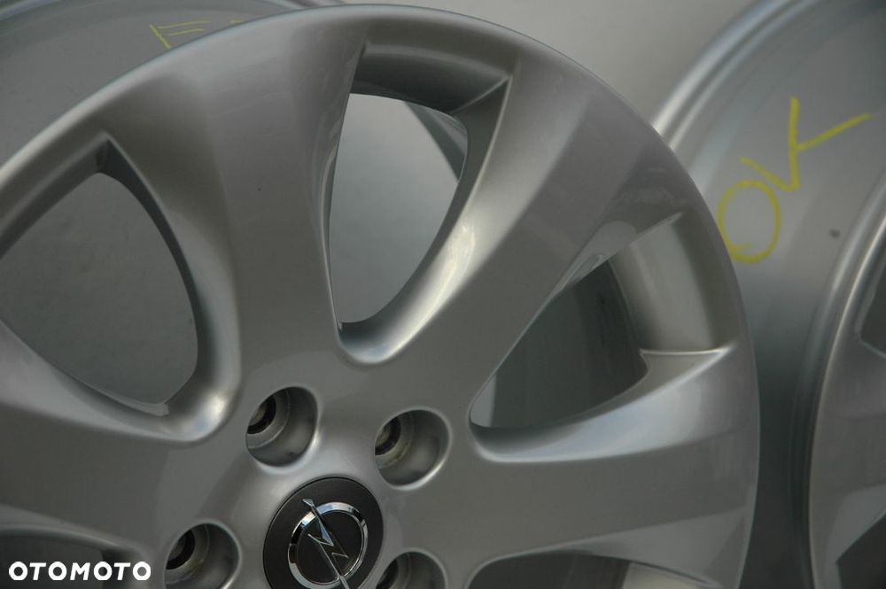Opel 5x115 17 7J et44 - 10