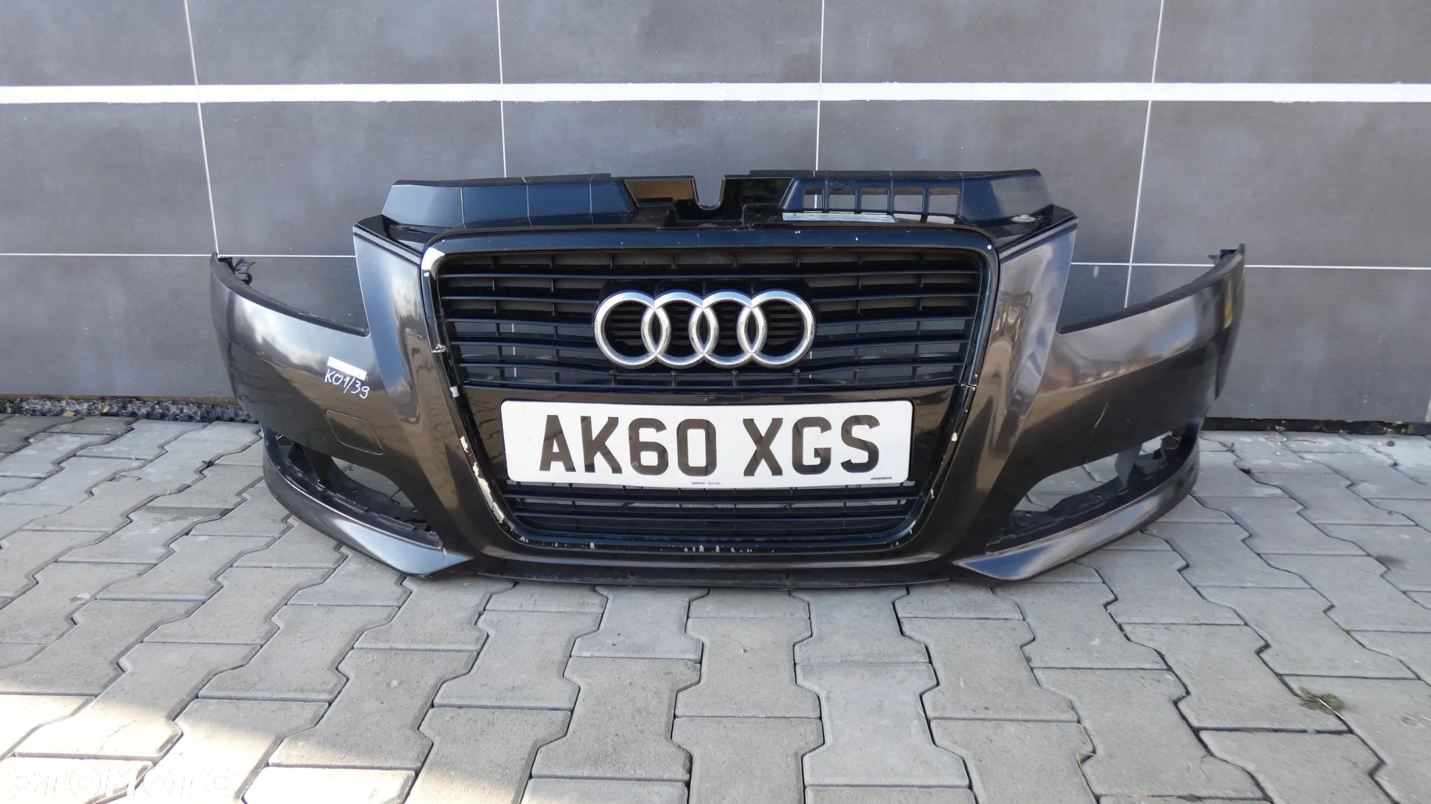 AUDI A3 8P LIFT ZDERZAK PRZÓD PRZEDNI SZARY LZ7L GORLICE K01/39 - 1