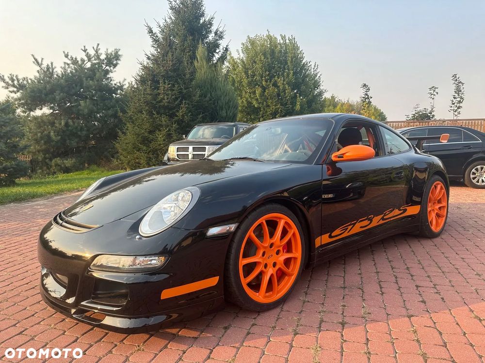 Porsche 911 GT3 RS - 1