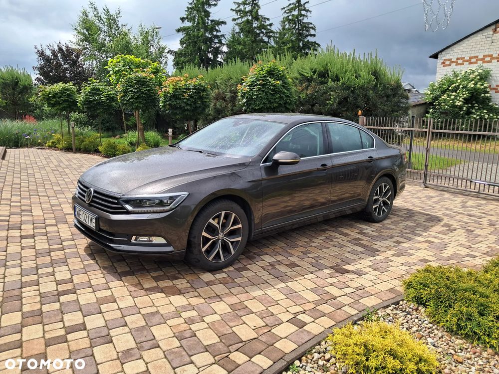 Volkswagen Passat 1.8 TSI BMT Comfortline - 2