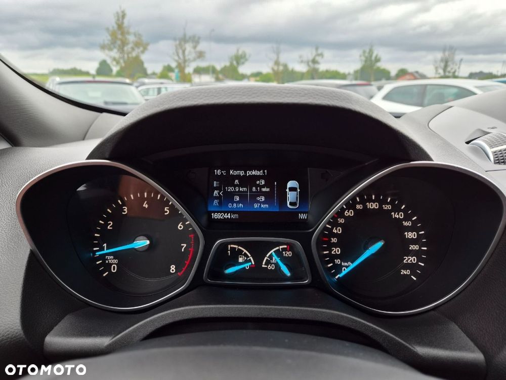 Ford Kuga 1.5 EcoBoost 2x4 ST-Line - 10