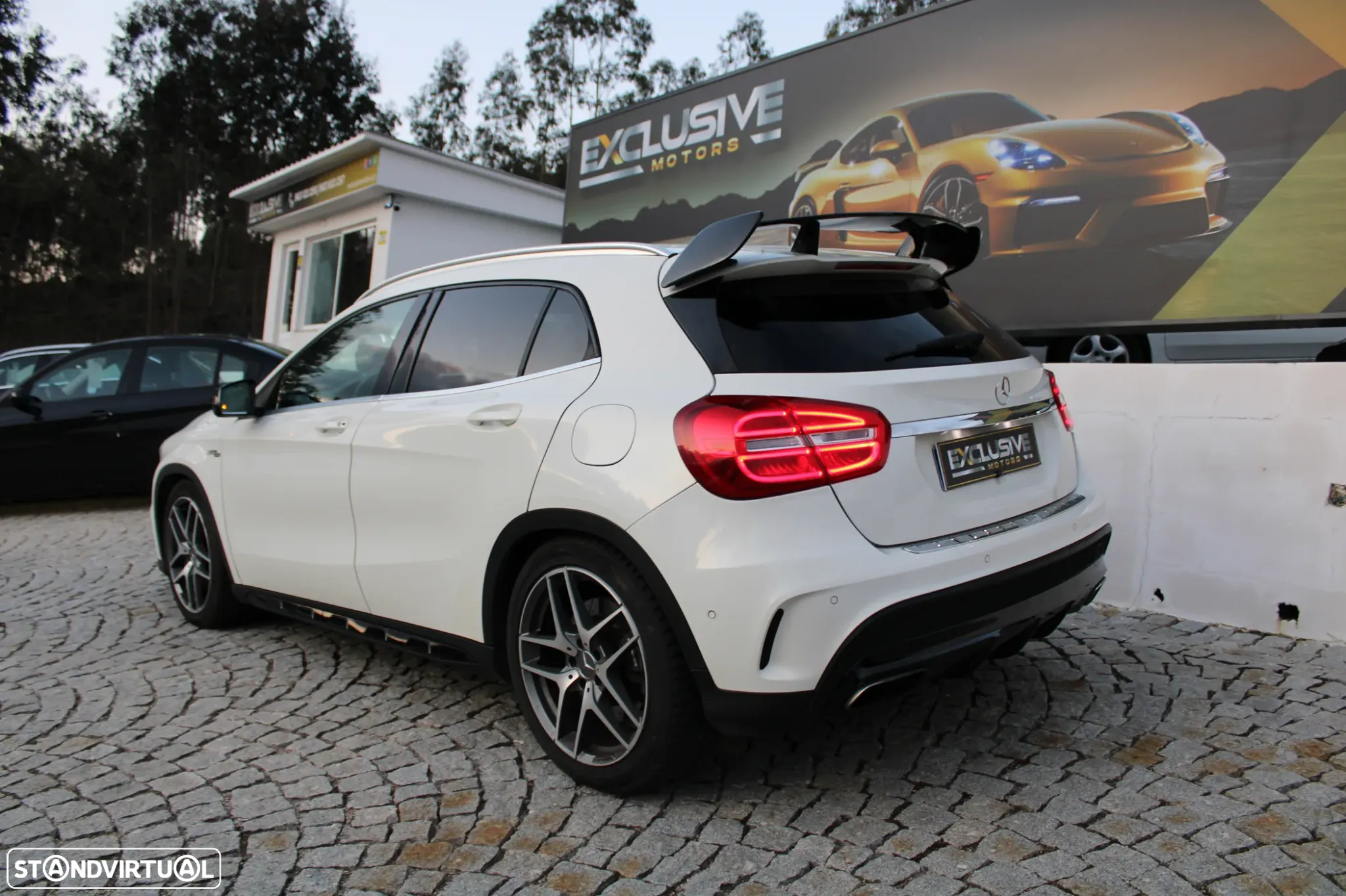 Mercedes-Benz GLA 45 AMG 4Matic 7G-DCT - 4