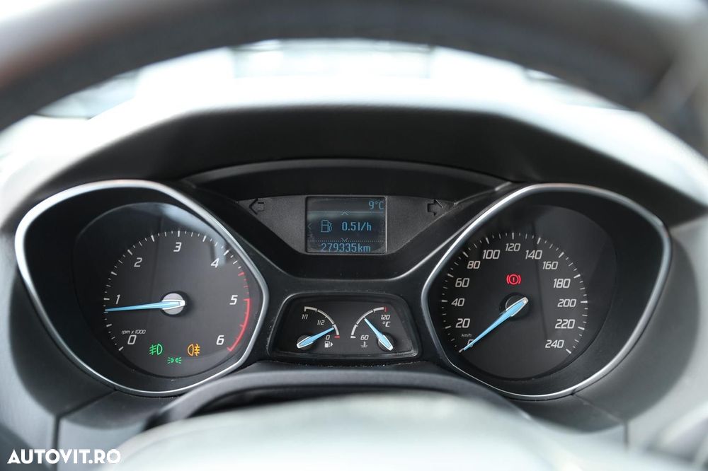 Ford Focus - 6