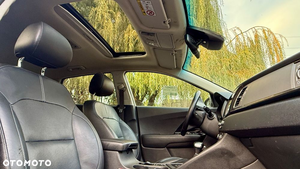 Kia Niro 1.6 GDI Hybrid L Business Line - 31