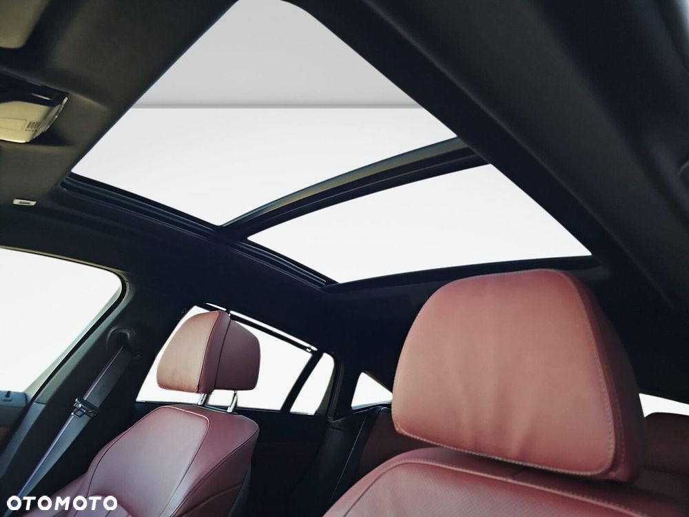BMW X6 M50i - 36