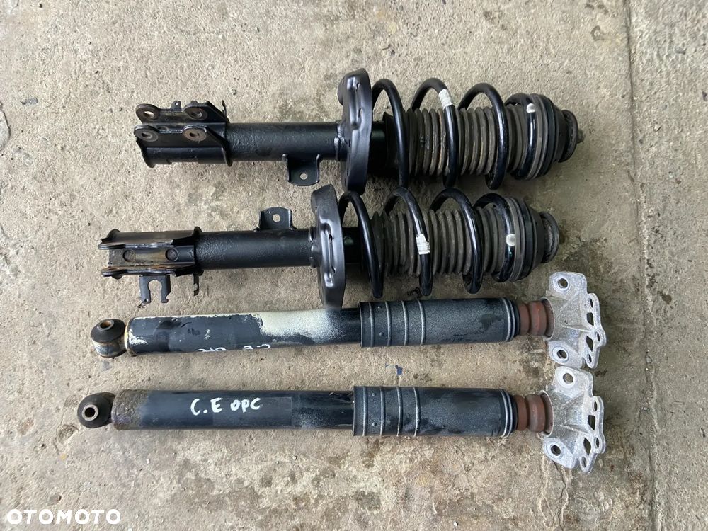 Amortyzator Amortyzatory Komplet Opel Corsa E OPC - 1