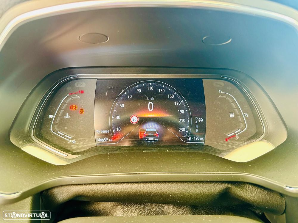 Renault Captur 1.5 dCi Exclusive EDC - 16
