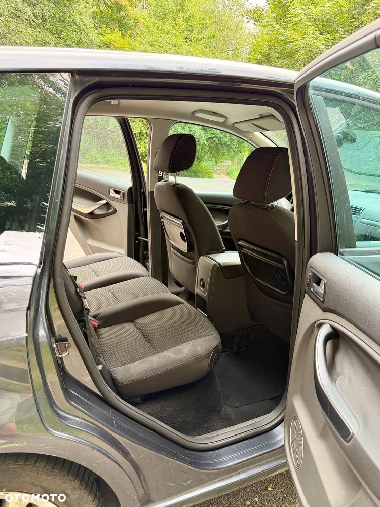Ford C-MAX - 6