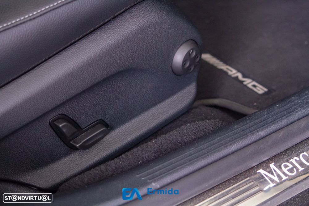 Mercedes-Benz E 300 - 43