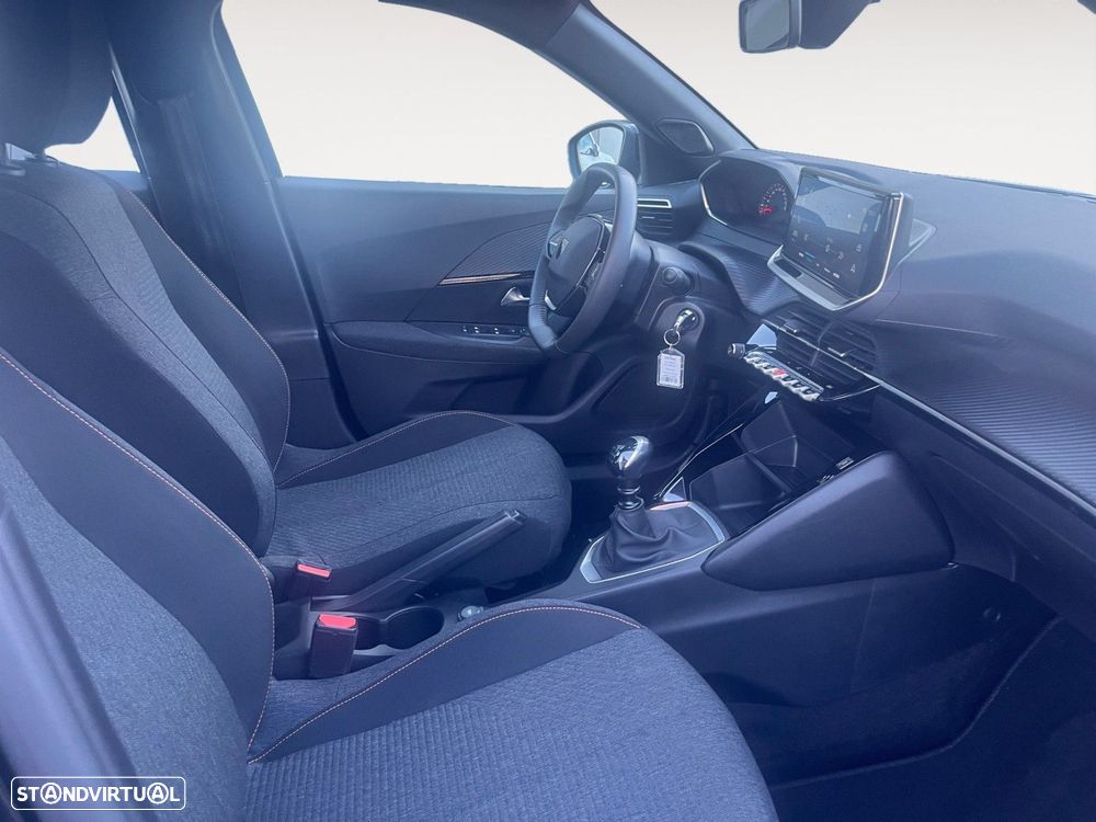 Peugeot 2008 1.2 PureTech Style - 15