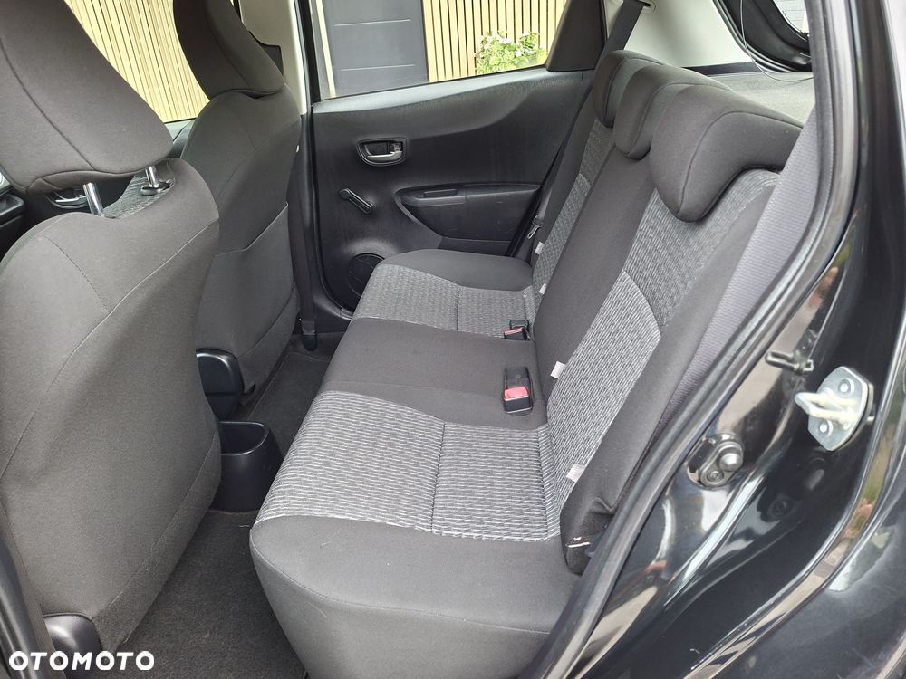 Toyota Yaris - 9