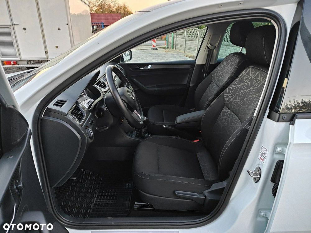 Skoda RAPID 1.0 TSI Clever - 7