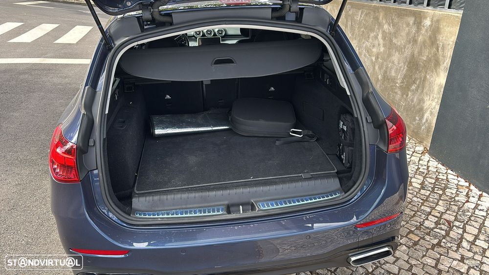 Mercedes-Benz C 300 de AMG Line - 2