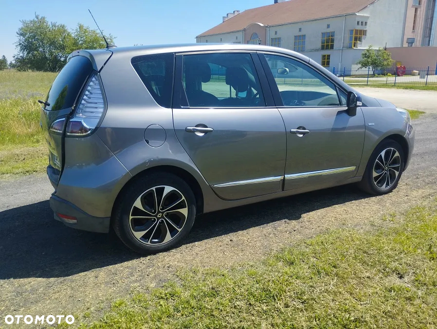 Renault Scenic 1.6 dCi Bose - 12