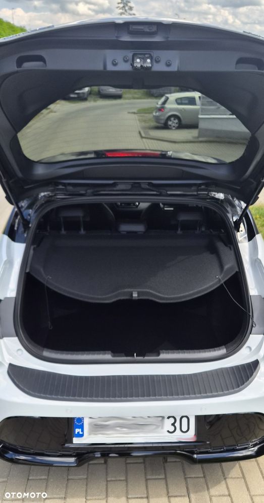 Toyota Corolla 1.8 Hybrid GR Sport Dynamic - 9
