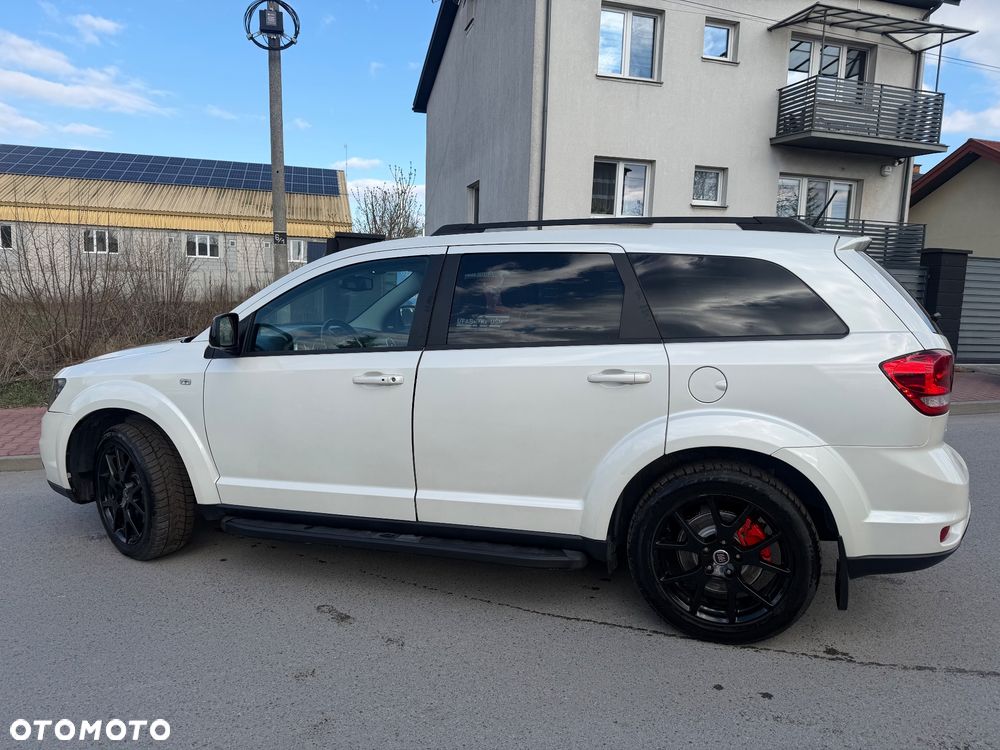 Fiat Freemont 2.0 Multijet 16V DPF Automatik Allrad Black Code - 4