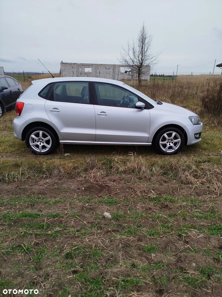 Volkswagen Polo 1.4 16V Comfortline - 8