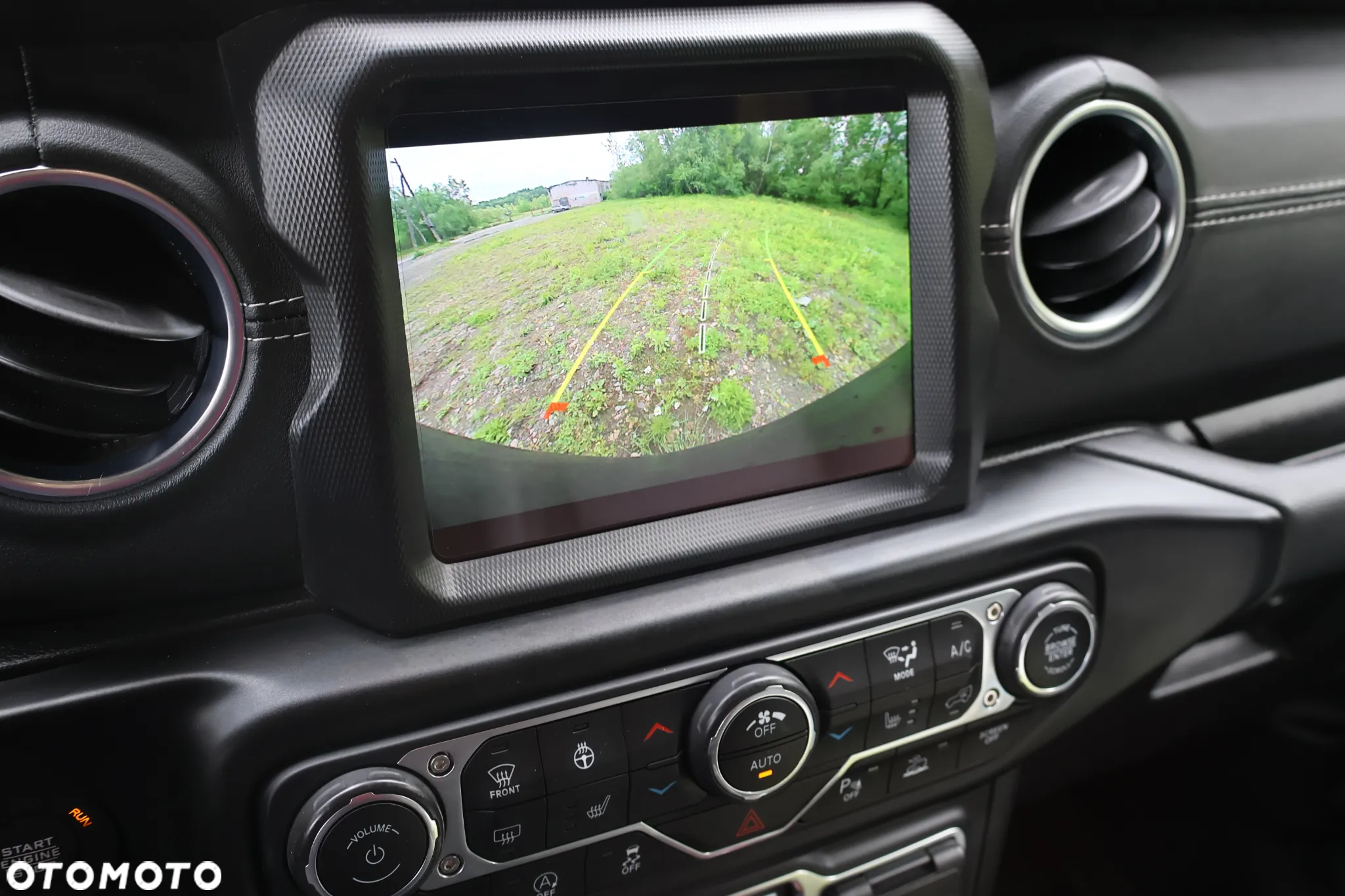 Jeep Wrangler - 19