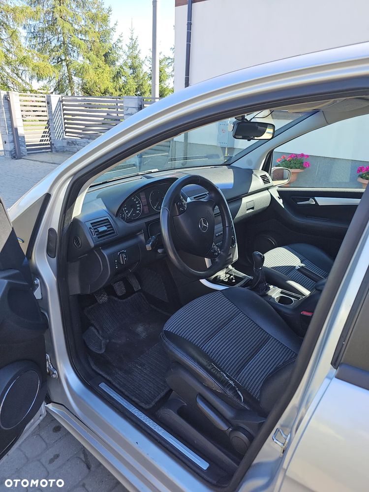 Mercedes-Benz Klasa A 180 CDI Avantgarde - 6