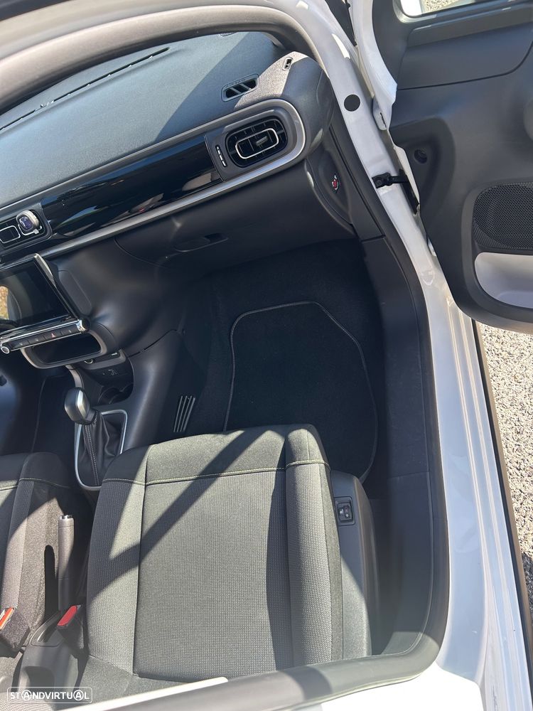Citroën C3 Pure Tech S&S EAT6 Shine - 19