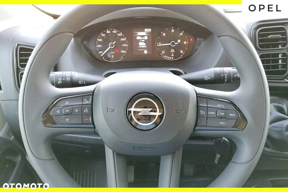 Opel Movano L2H2 2.2 140KM - 7