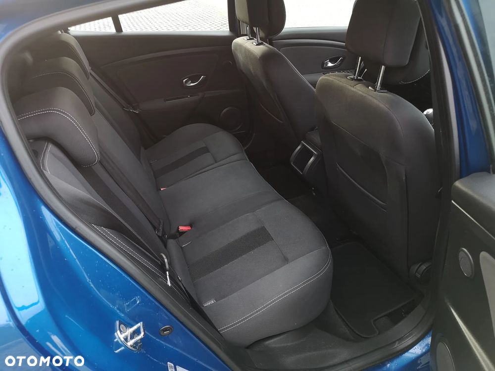 Renault Megane TCe 180 Dynamique - 12