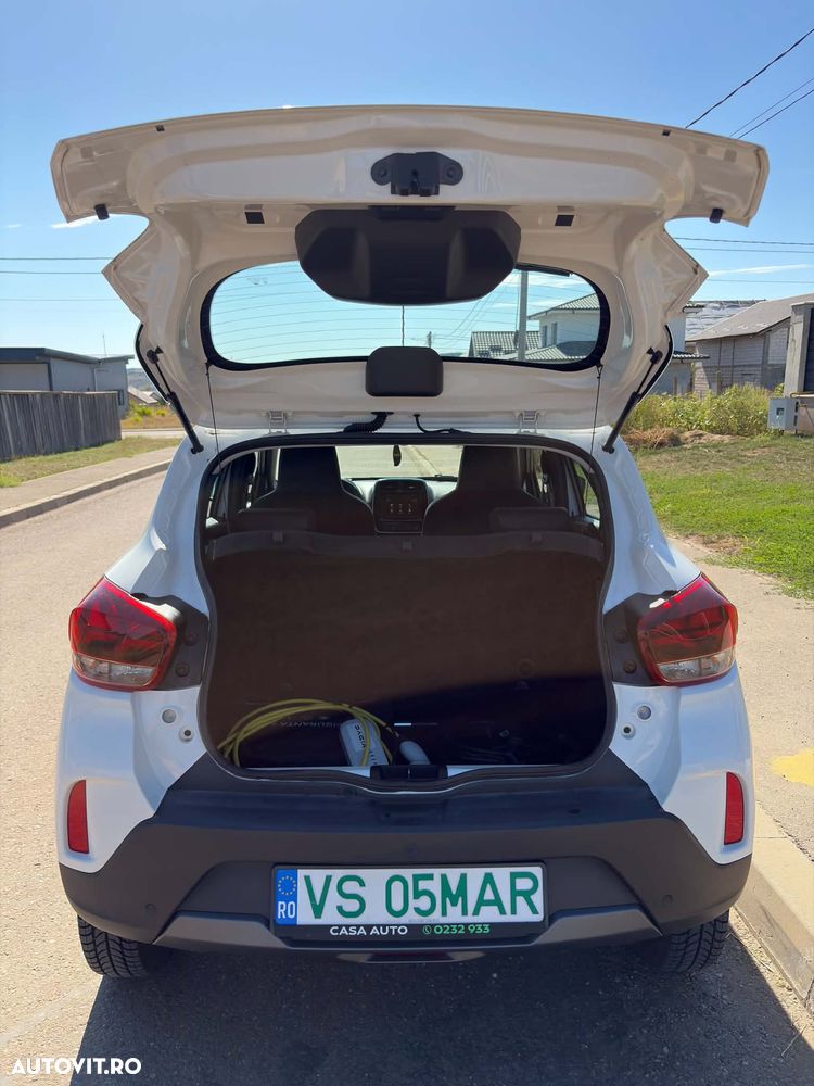 Dacia Spring Expression - 11