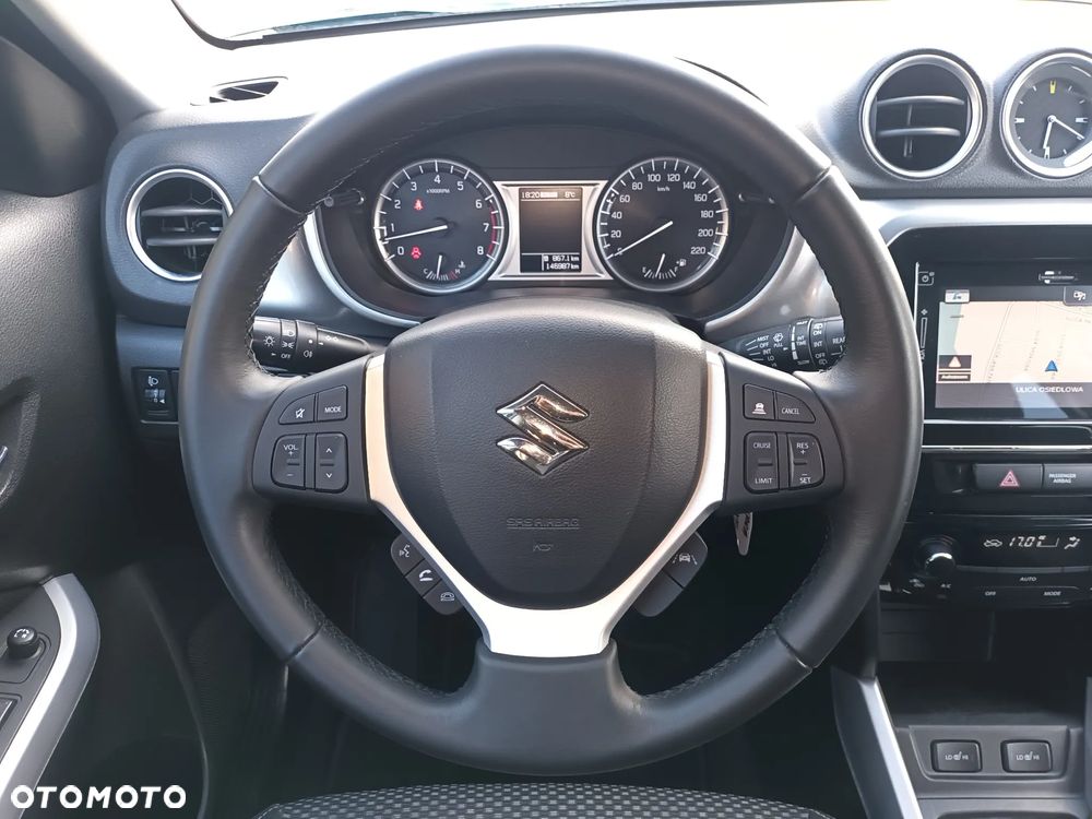 Suzuki Vitara 1.6 Premium 4WD - 28