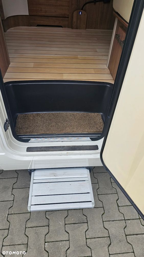 LE VOYAGEUR Mercedes Sprinter 519 - 35