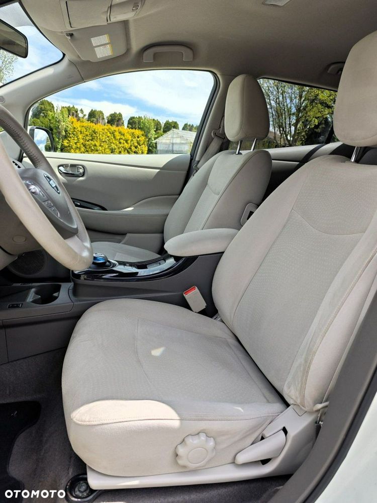 Nissan Leaf - 7