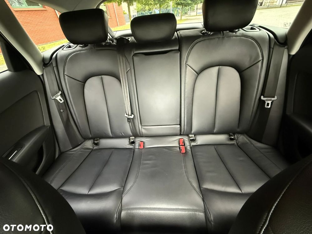 Audi A6 Avant 2.0 TDI Quattro S tronic - 23