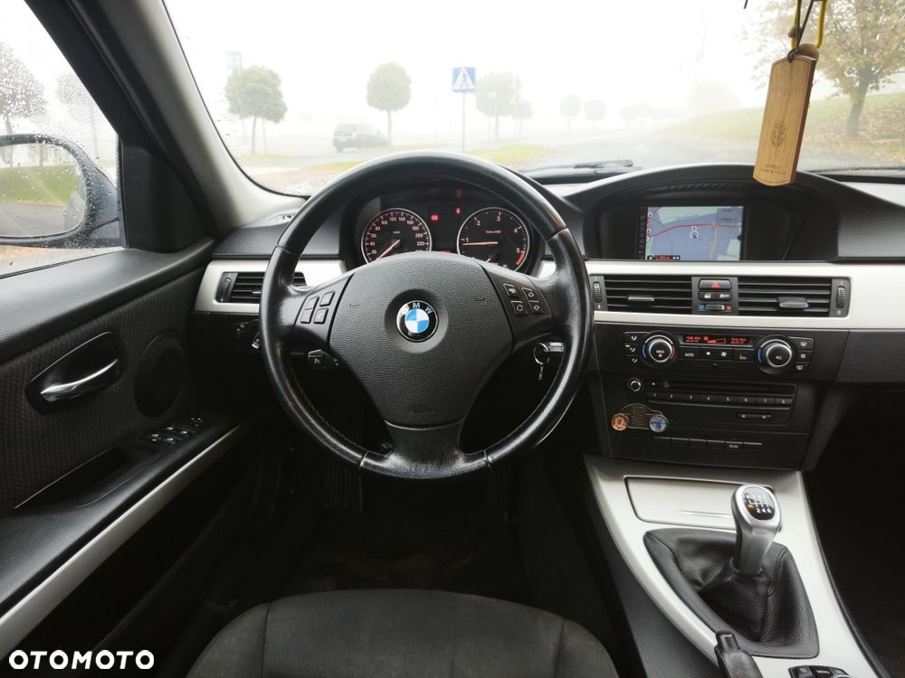 BMW Seria 3 - 8