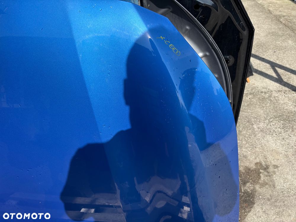 Kia X-Ceed Maska silnika - 2