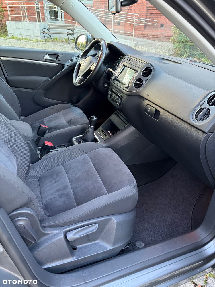 Volkswagen Tiguan 2.0 TDI DPF 4Motion Sport & Style - 24