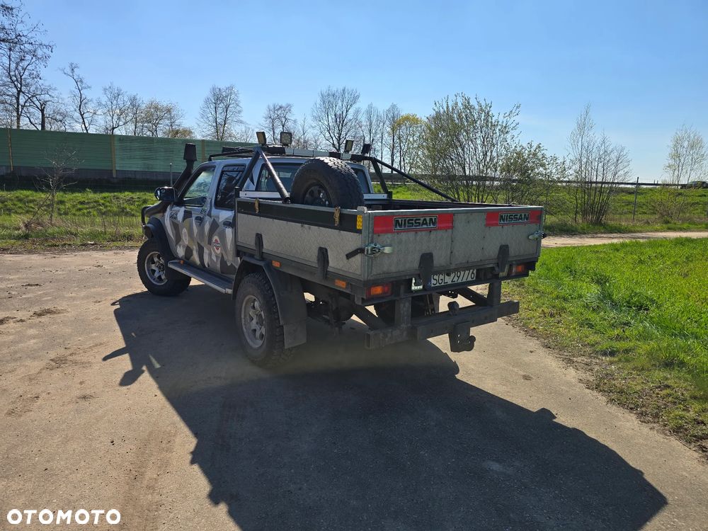 Nissan Navara - 32