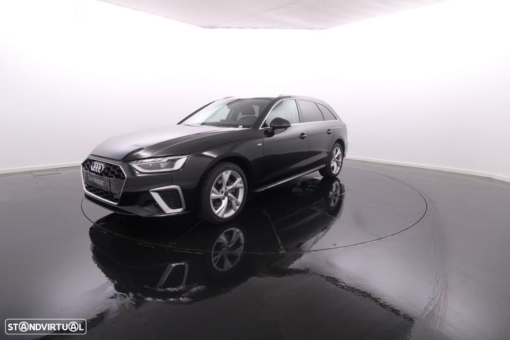 Audi A4 Avant 35 TDI S line S tronic - 1