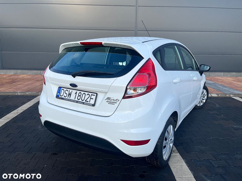 Ford Fiesta 1.25 Ambiente EU5 - 5
