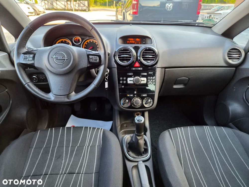 Opel Corsa - 8