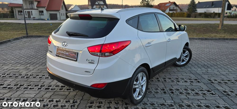 Hyundai ix35 2.0 CRDi 4WD Automatik Premium - 4