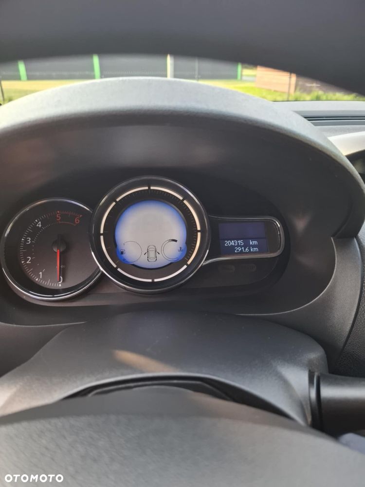 Renault Fluence - 17