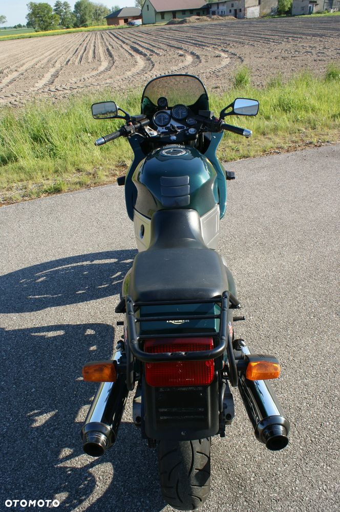 Triumph Trident - 9