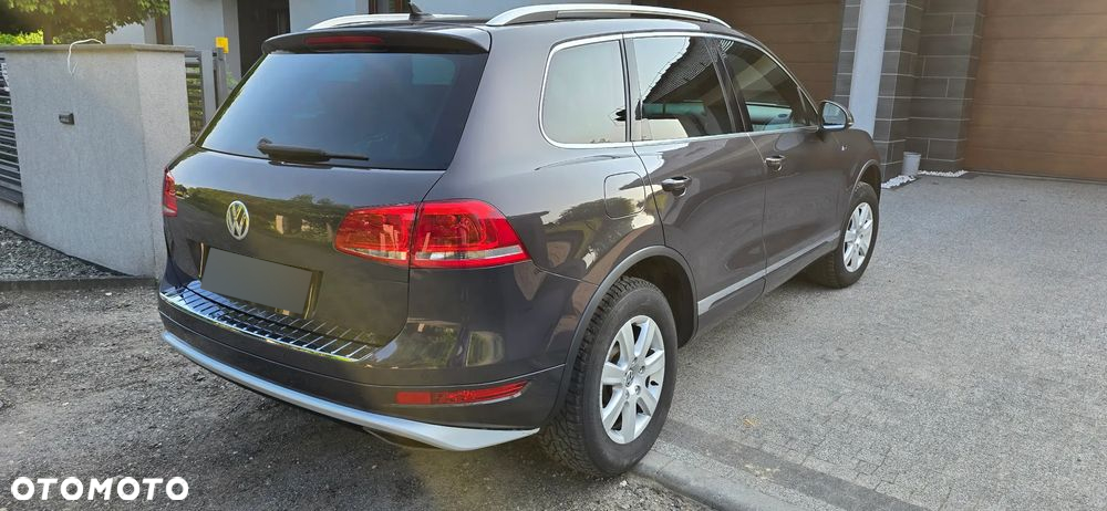 Volkswagen Touareg 3.0 V6 TDI BMT R-Style - 11