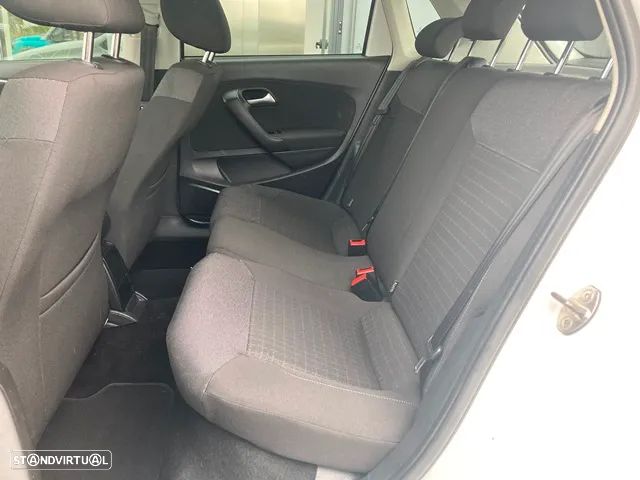 VW Polo 1.4 TDI Blue Motion Lounge - 26