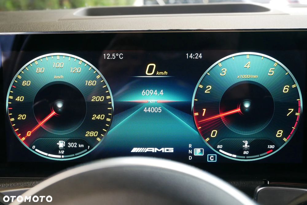 Mercedes-Benz GLB AMG 35 4Matic AMG Speedshift DCT 8G - 22