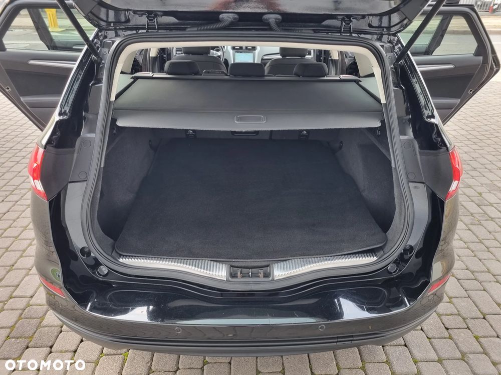 Ford Mondeo SW 2.0 EcoBlue Edition - 36