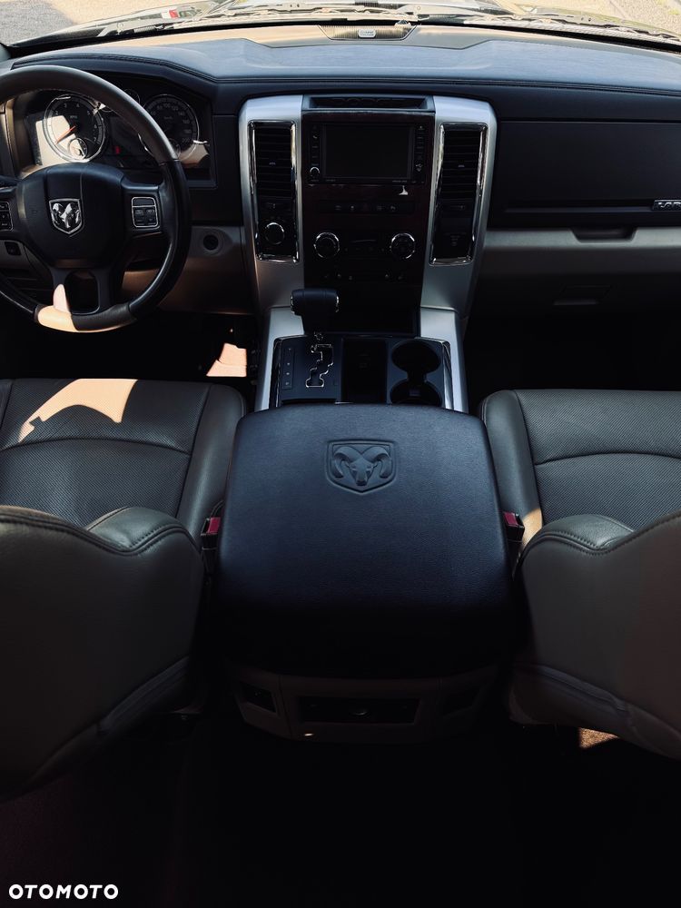 Dodge RAM 5.7 4x4 - 5
