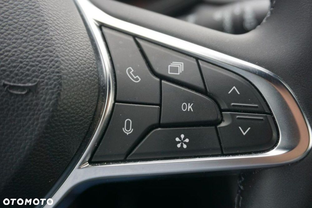 Renault Captur - 23