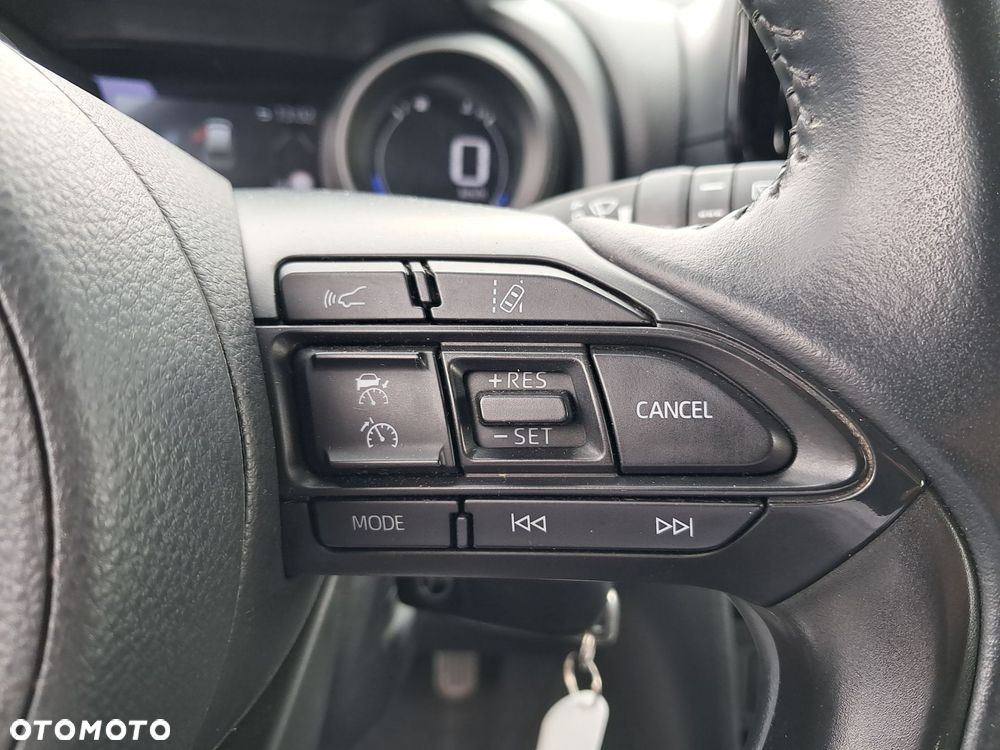 Toyota Yaris Cross Hybrid 1.5 Comfort - 23