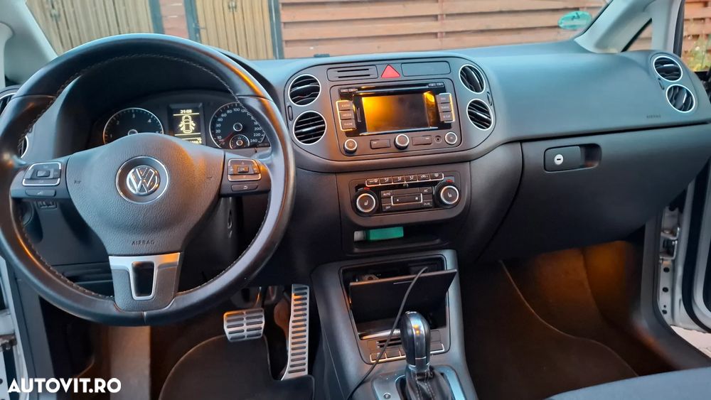 Volkswagen Golf Plus 1.6 TDI DPF BMT Comfortline DSG - 8