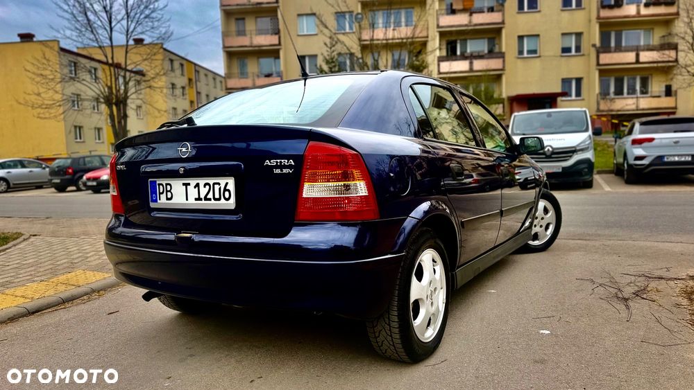 Opel Astra - 6